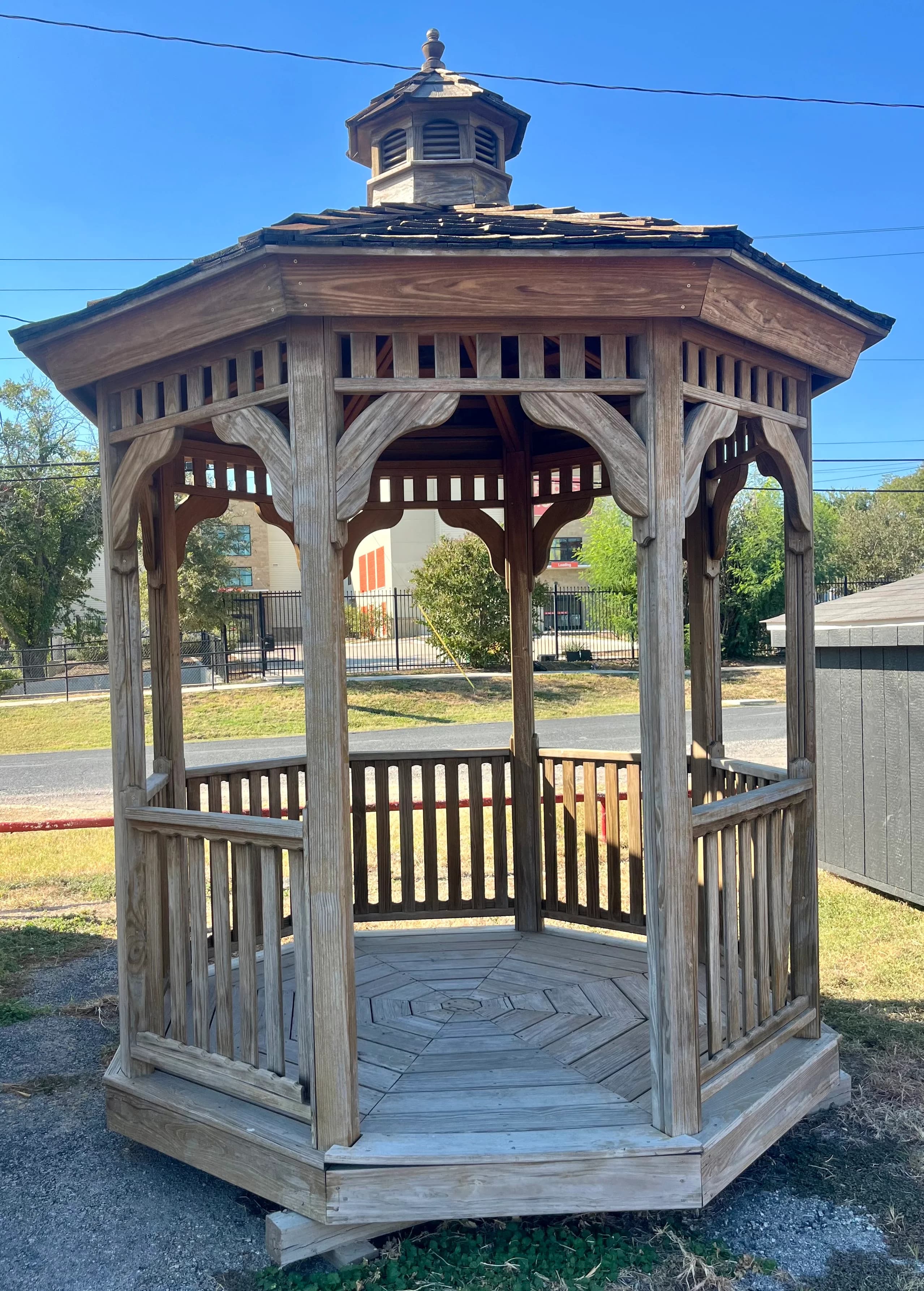 8′ Octagon Gazebo